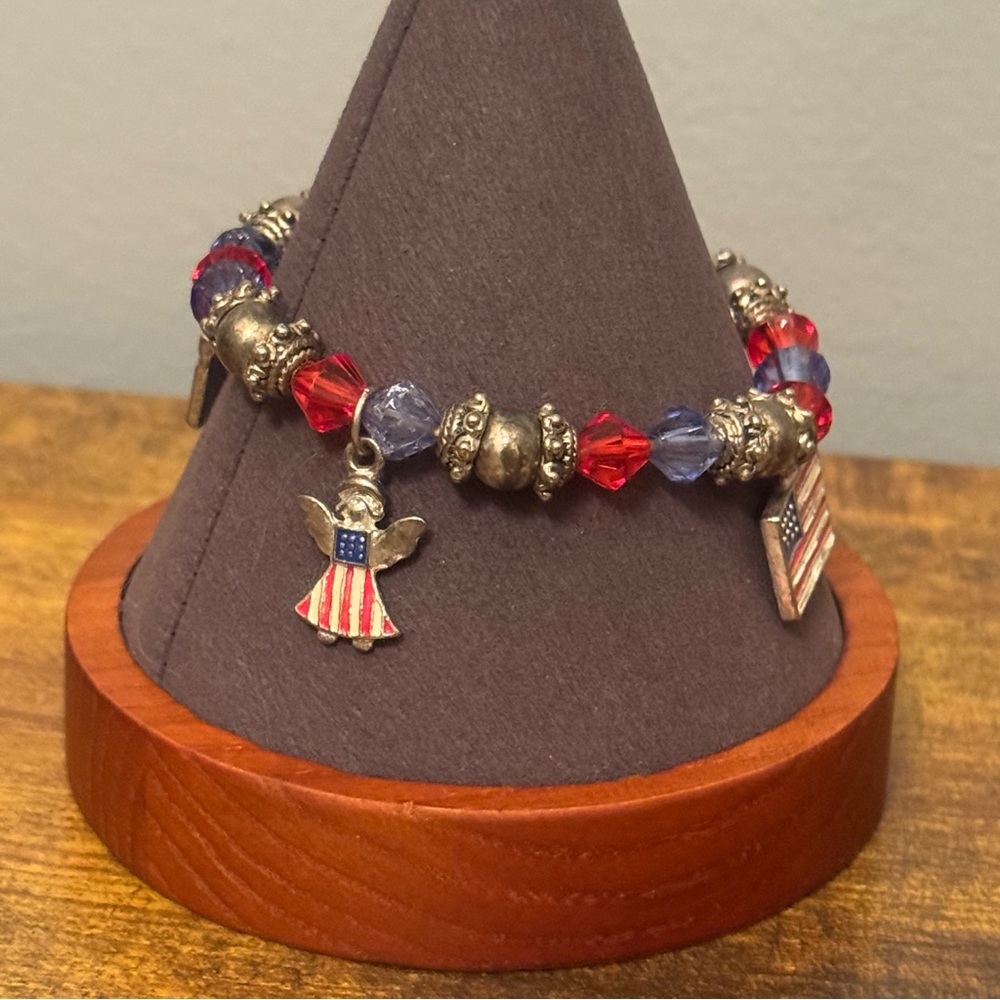 Patriotic American Flag Angel Charm Stretch Bracelet Red Blue